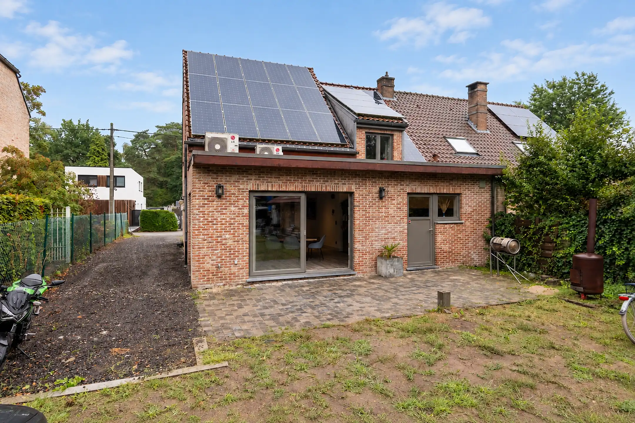 Charmante halfopen bebouwing met 3 slaapkamers foto 22