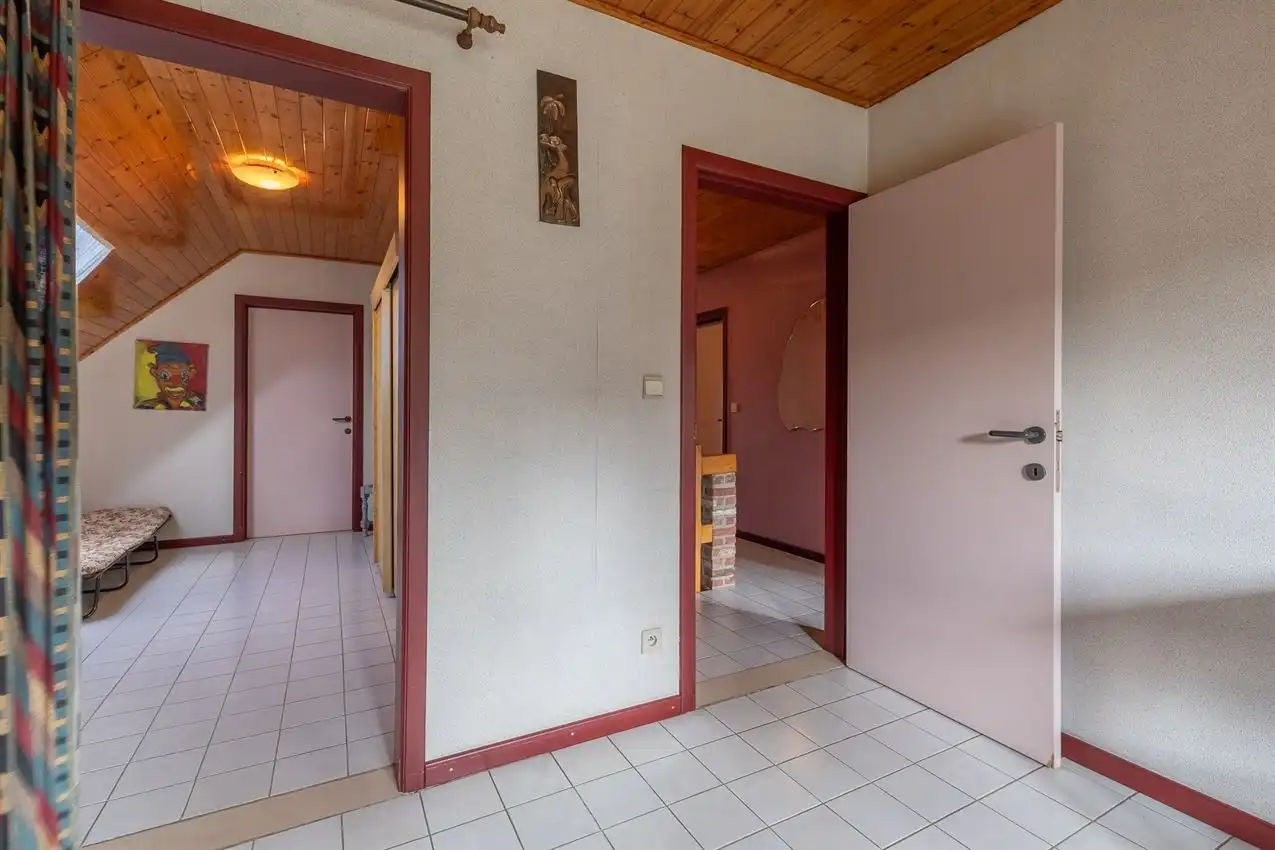 Landelijke woning met 5 slpks op ruim perceel van 35a 72ca in Testelt foto 20