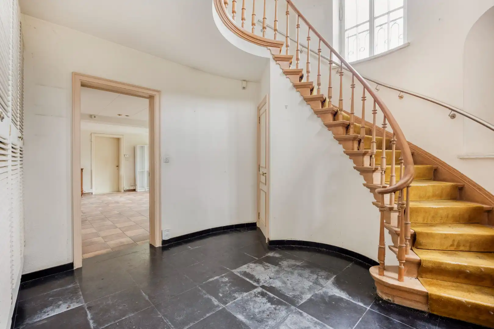 Te renoveren villa aan het kasteel ten Bogaerde foto 8