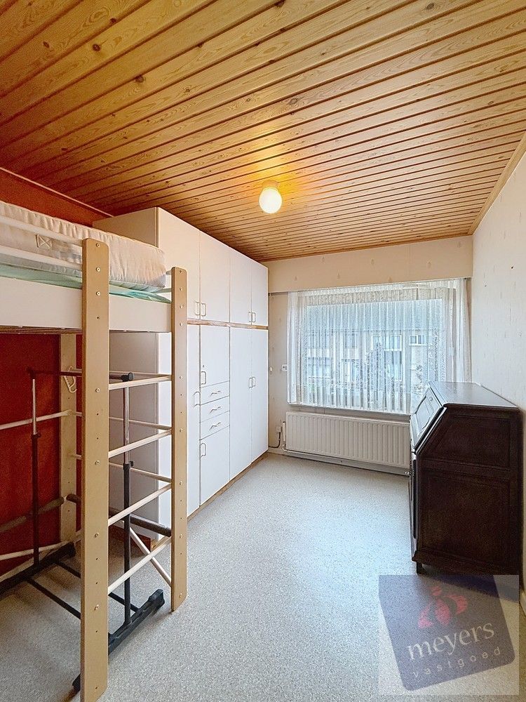 Ruime halfopen gezinswoning met tuin en garage in Hasselt foto 14