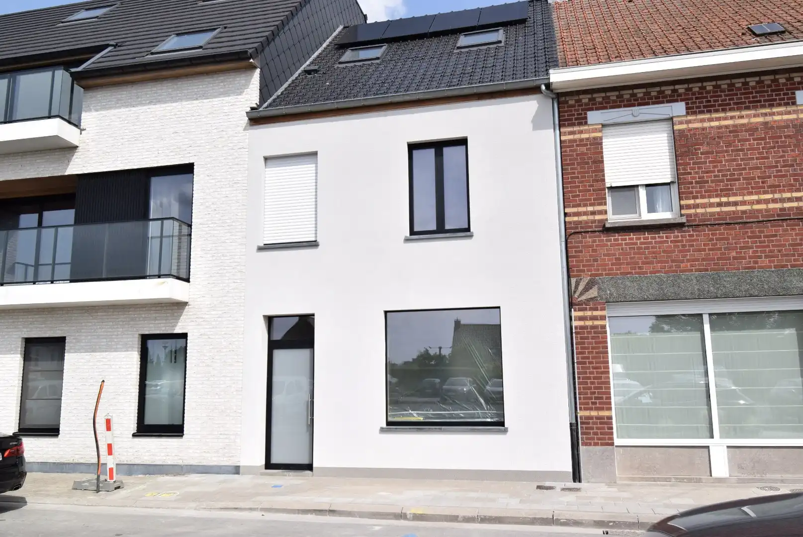 GERENOVEERDE ENERGIEZUINIGE WONING IN ARDOOIE foto {{pictureIndex}}