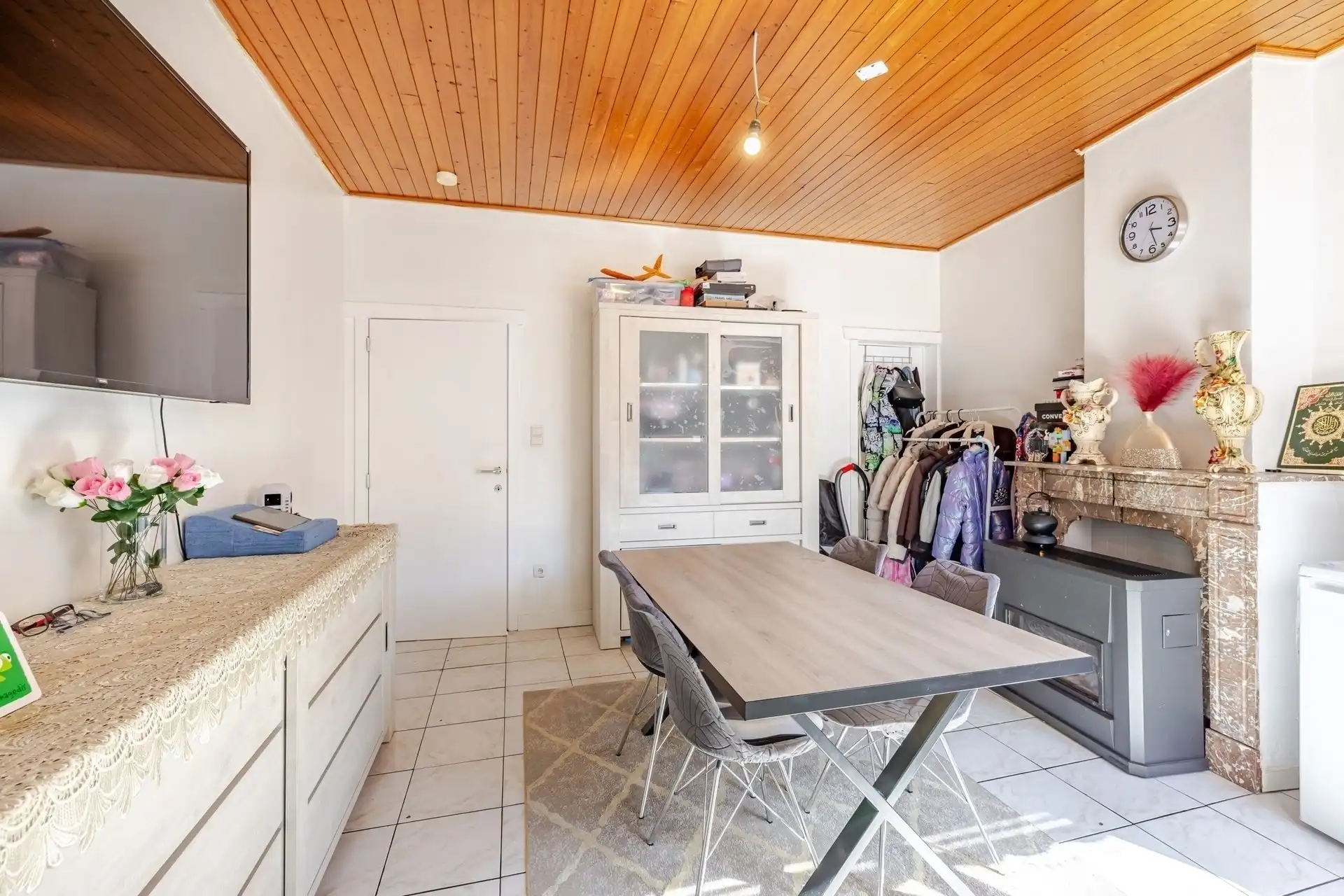 Interessante rijwoning met 2 slaapkamers in centrum Wetteren foto 14