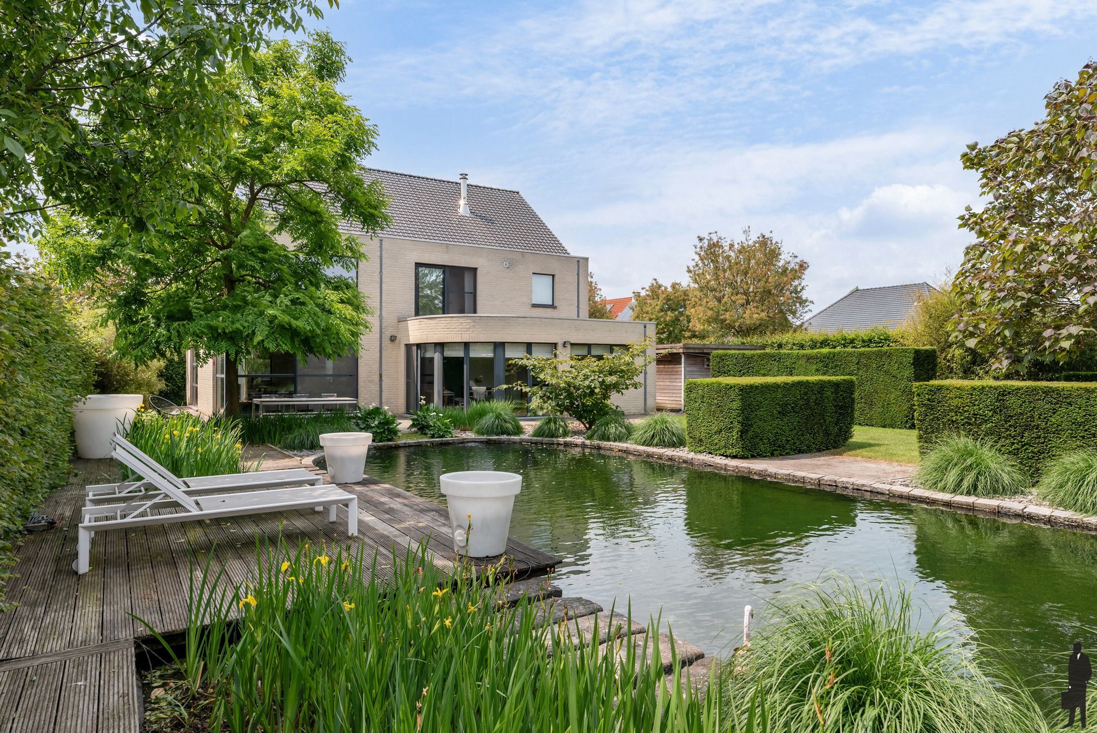 Instapklare woning met zwemvijver in Hoogstraten! foto 38