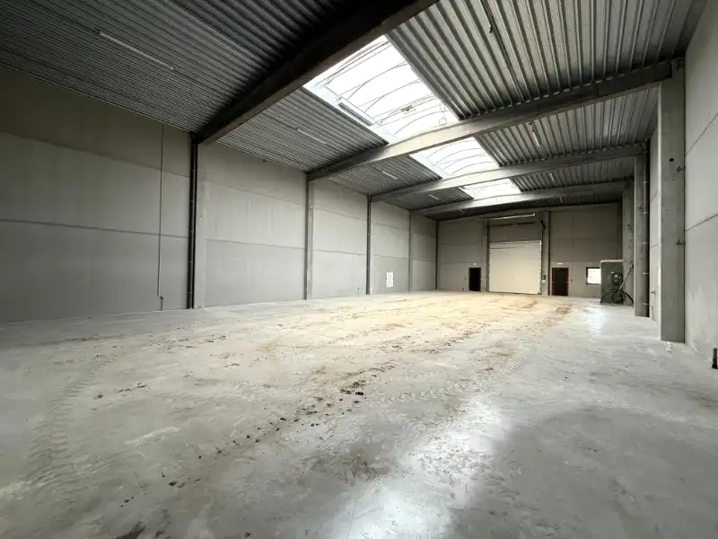 Nieuwbouw KMO-unit 407 m² op topligging in Evergem foto 7