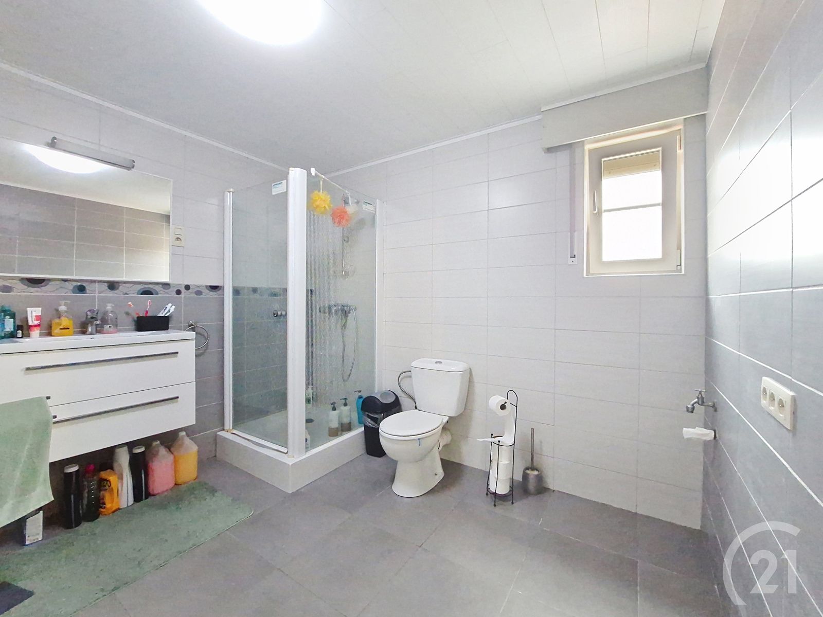 Appartement te huur! foto 10