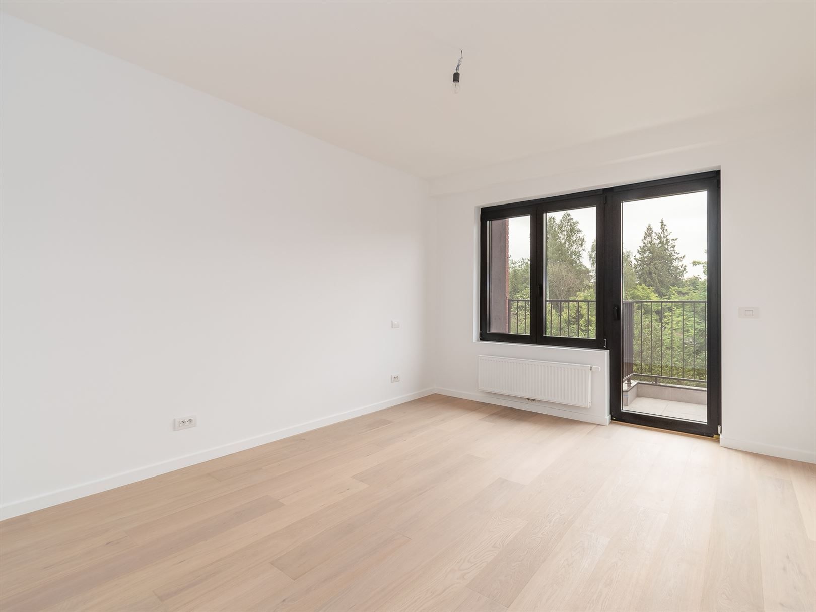 Licht en ruim 2-slaapkamerappartement met zuid georiënteerd terras.  foto 13