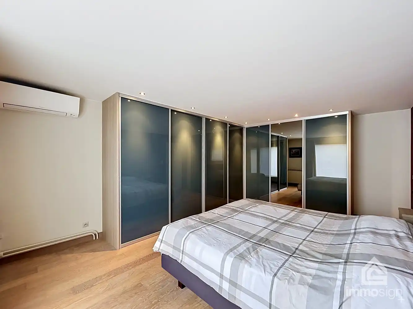 Statige woning met drie slaapkamers op prachtig perceel te Lozen! foto 41