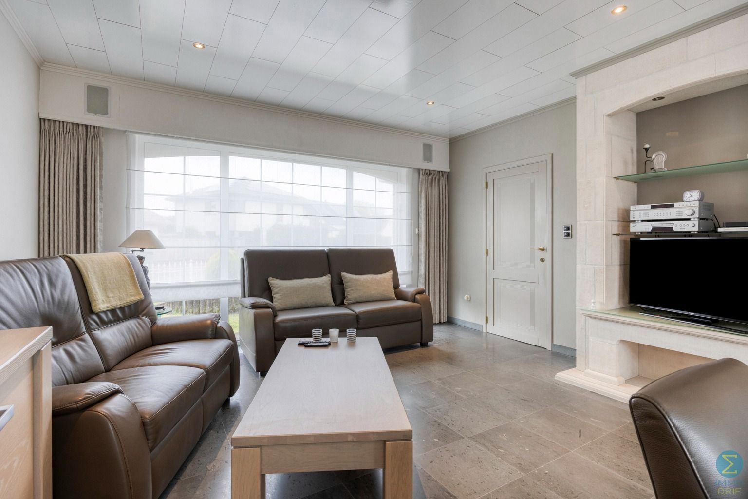Instapklare laagbouwwoning op perceel van 1903m² foto 8