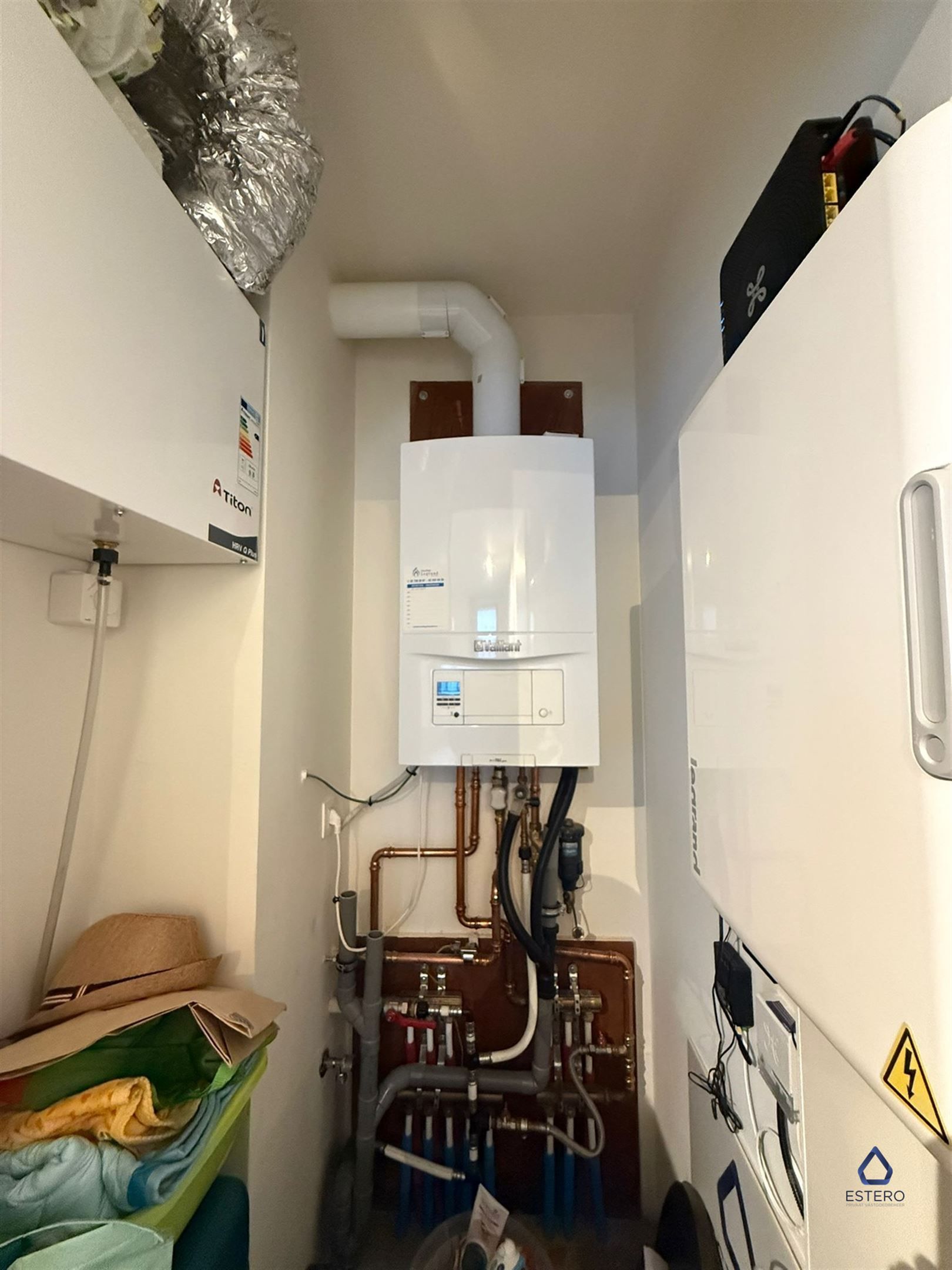 Moderne studio met terras en ondergrondse parking foto 7