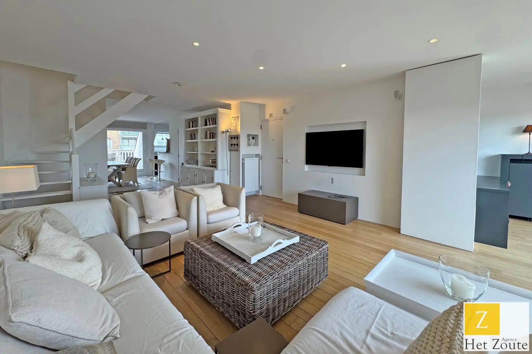 Gemeubeld Penthouse in het hart van het Zoute foto 5