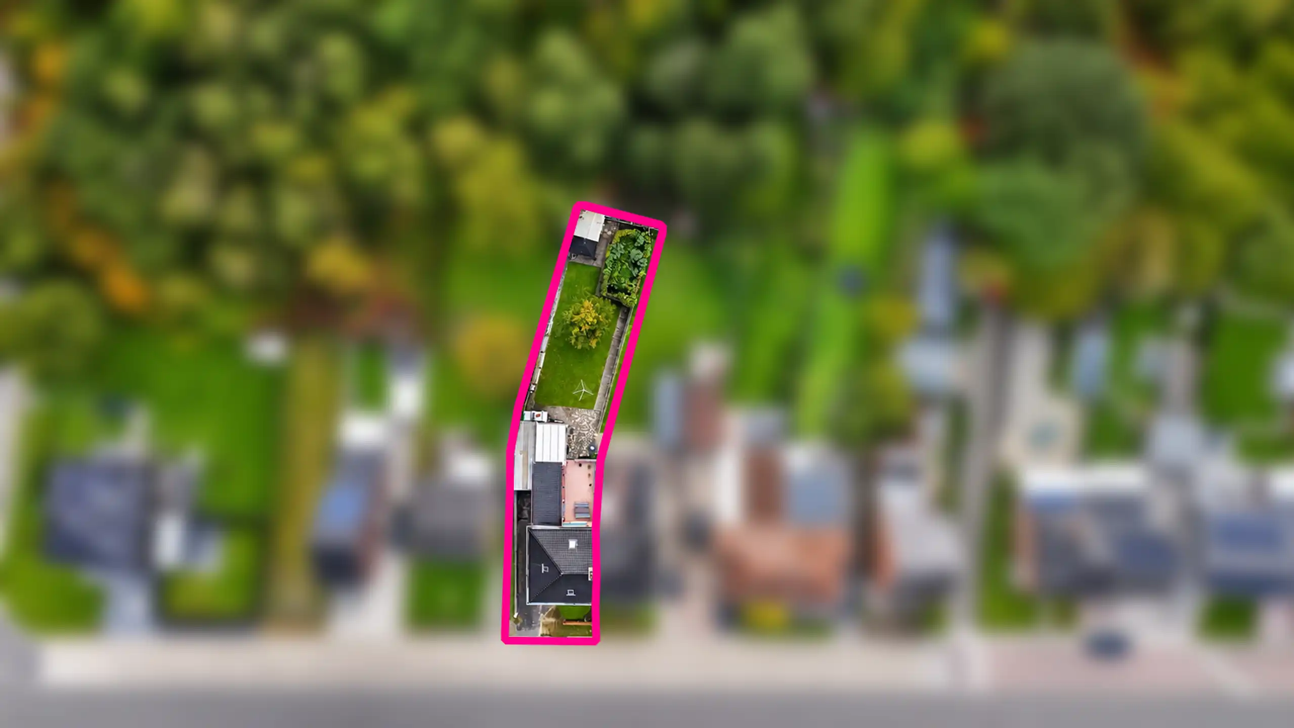 Instapklare halfopen bebouwing met zonnige tuin en garagebox foto 50
