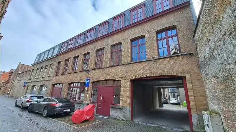 Ruim 2-slaapkamerappartement met ruim TERRAS te huur in Brugge foto 10