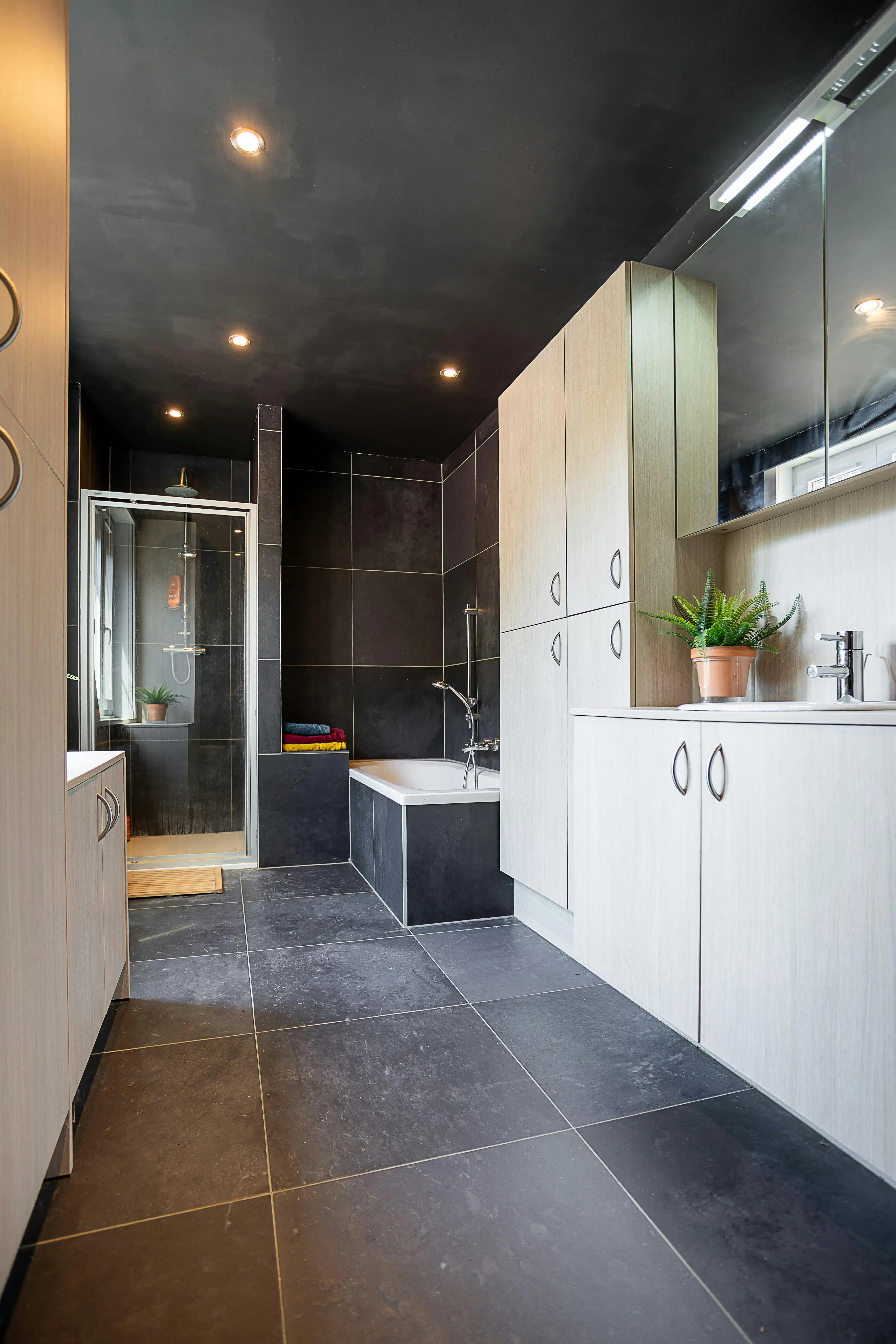 Leuke centrumwoning te koop in Deerlijk foto 13