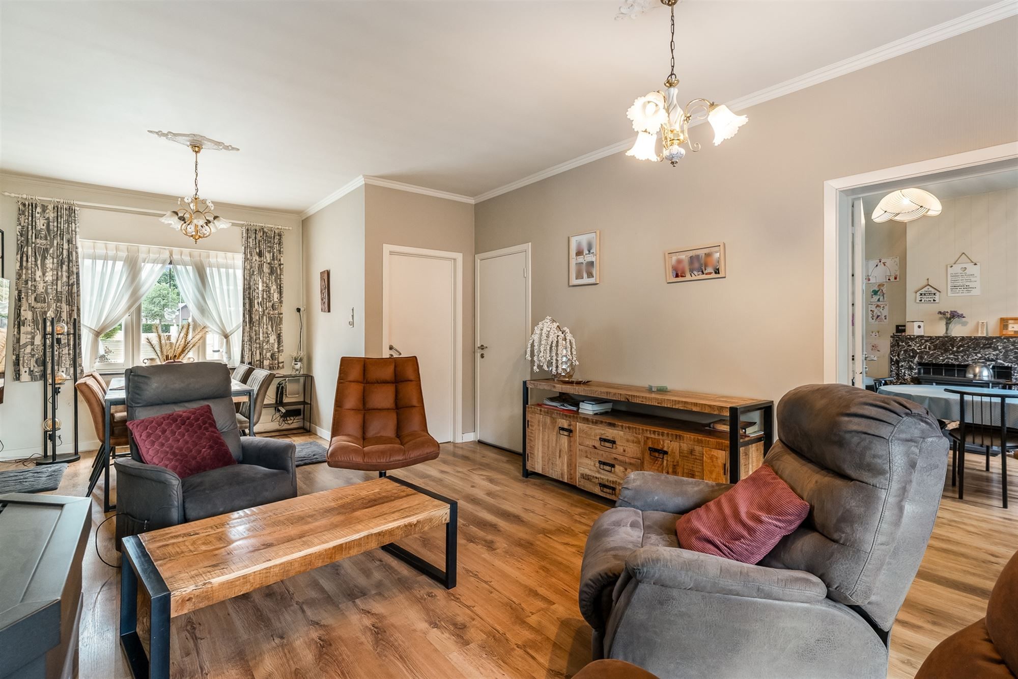 UNIEKE TE RENOVEREN KARAKTERVOLLE LANGGEVELHOEVE MET 2 HUISNUMMERS UITERST RUSTIG GELEGEN TE OOSTHAM foto 7