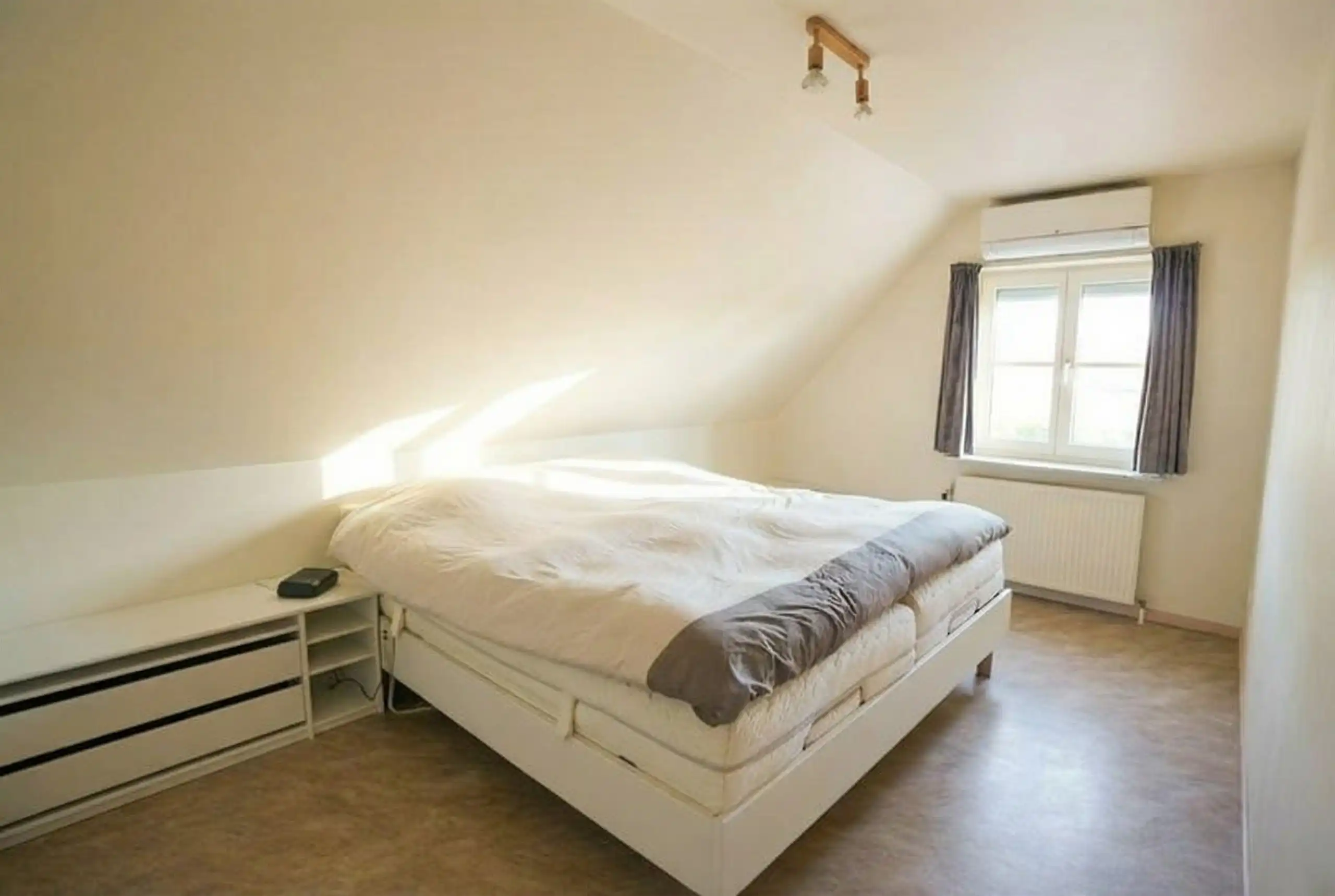 Ruime villa op 1.617 m² met kantoor/praktijk aan huis foto 15