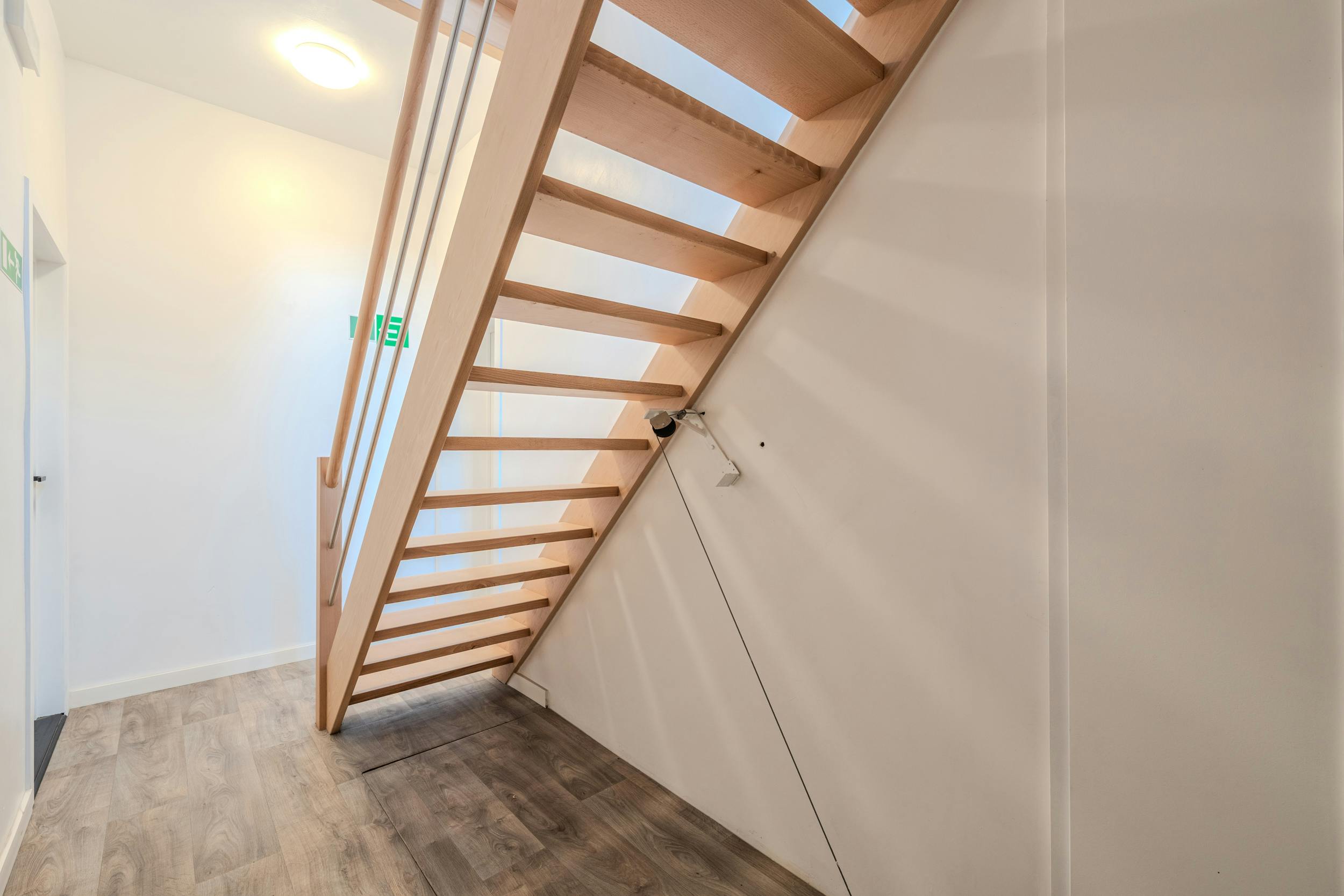 Opbrengsteigendom te koop met 3 vergunde entiteiten foto 26