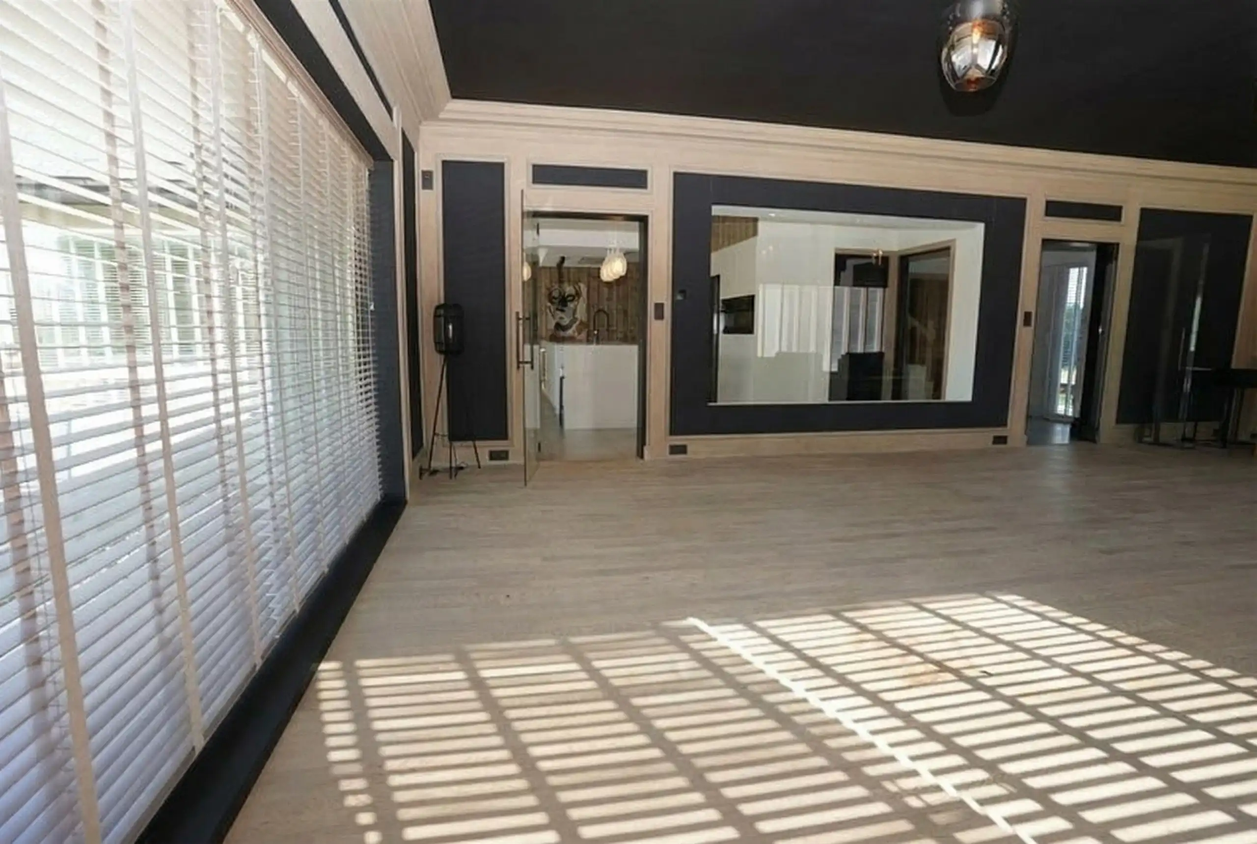 Grote gezinseigendom met 5 SLPK - BUREEL - ZWEMBAD! foto 12