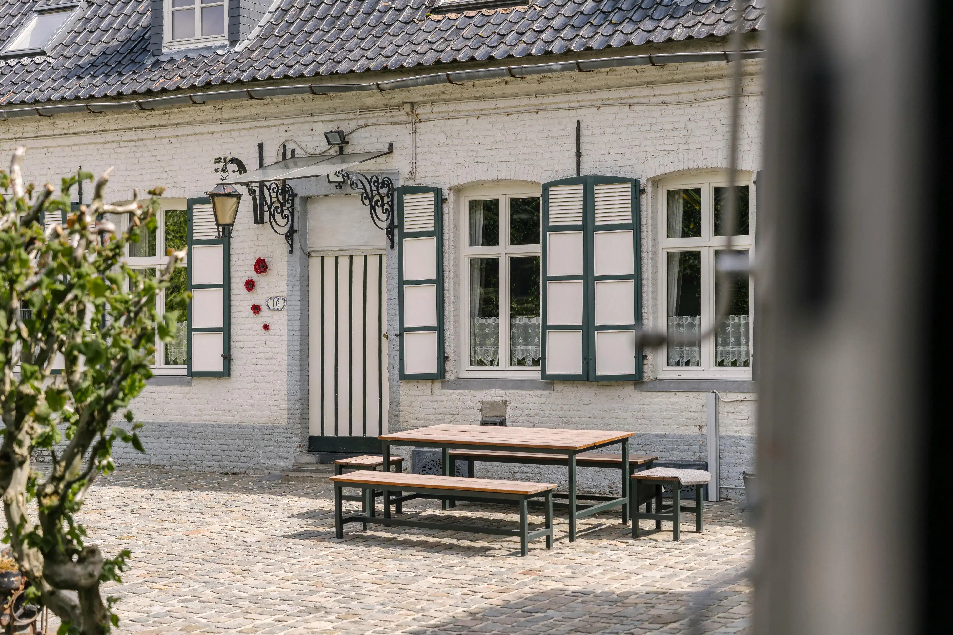 Authentieke, charmante vierkantshoeve te koop te Brakel. foto 14