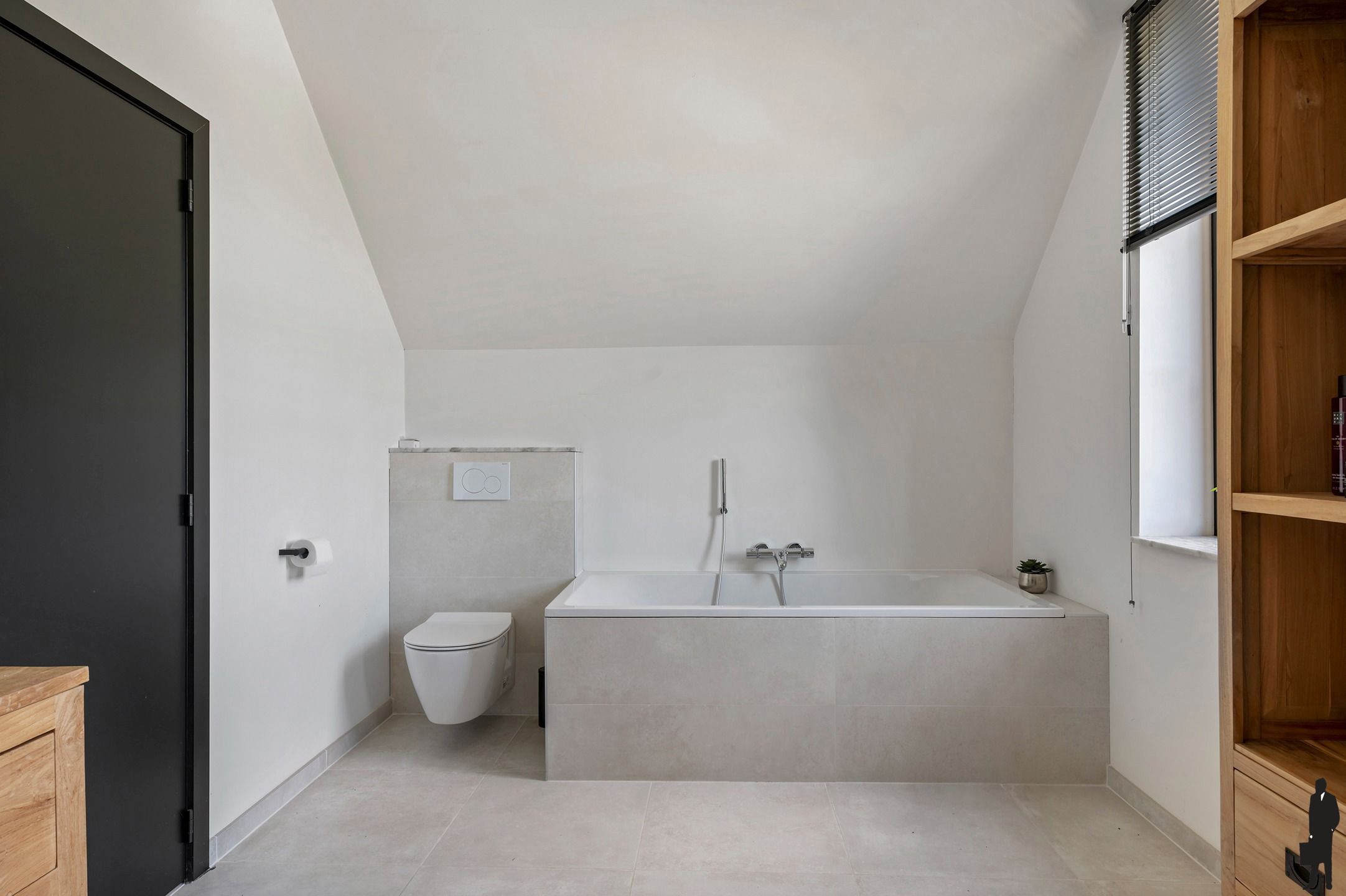Charmante, volledig gerenoveerde villa  foto 23