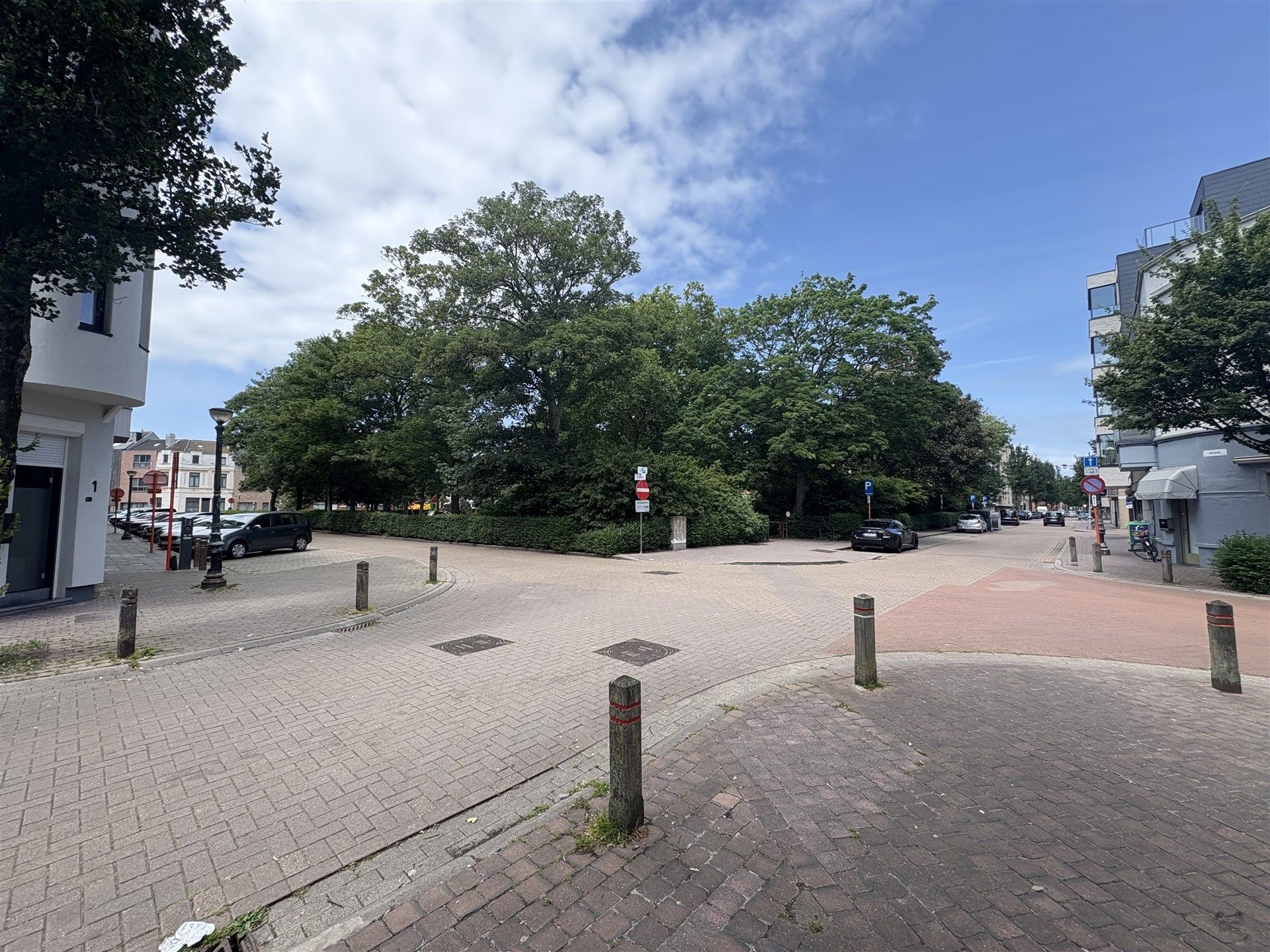 Bouwgrond voor appartementsbouw te Oostende foto {{pictureIndex}}