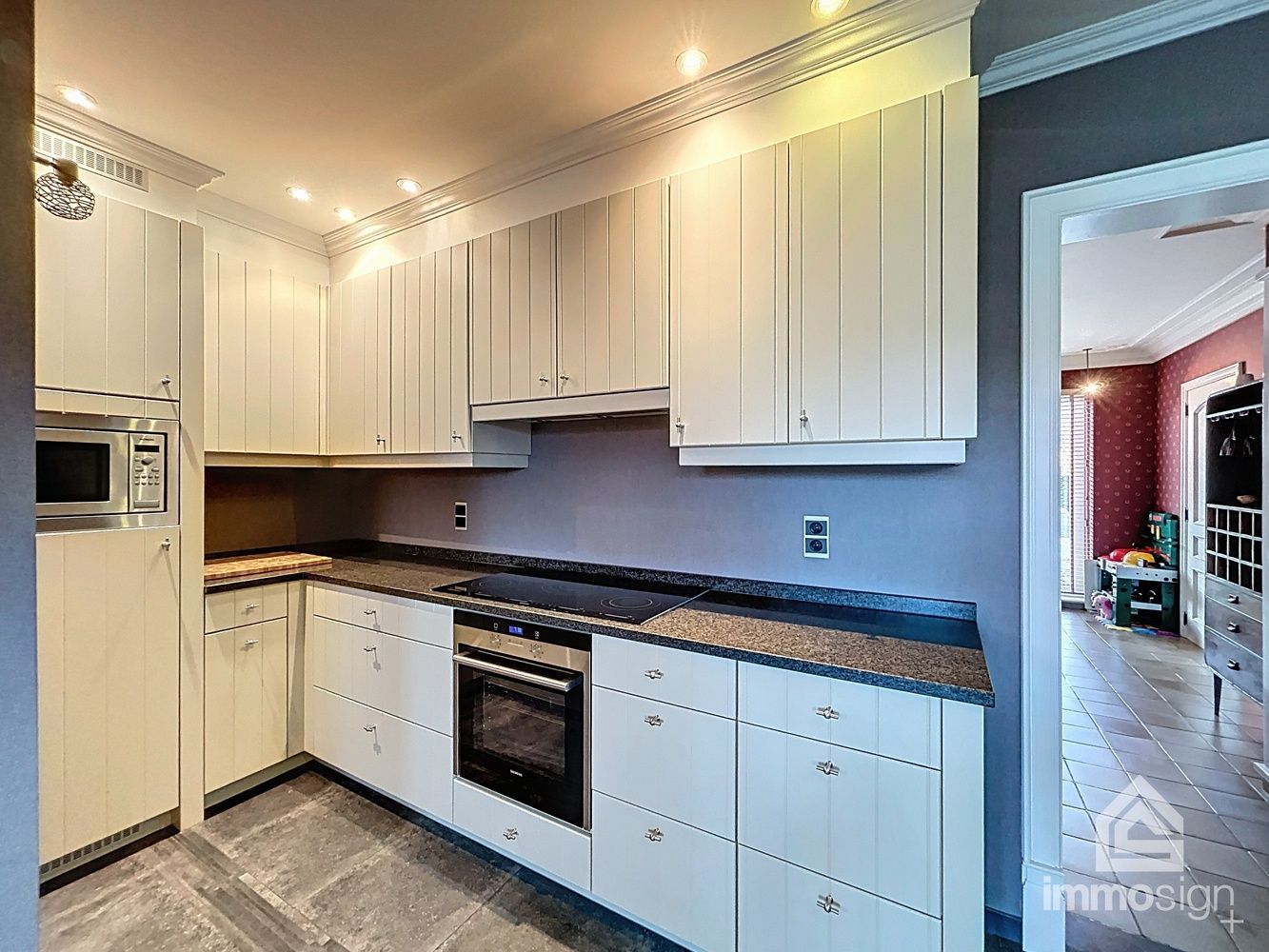 Karaktervol landhuis op 2318 m² in groene, rustige omgeving foto 11