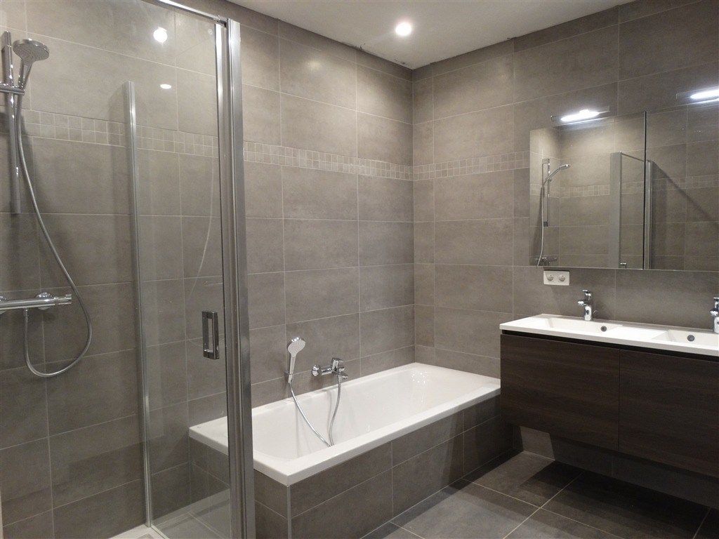  2 slpk appartement met groot terras, tuin, garage en staanplaats foto 8