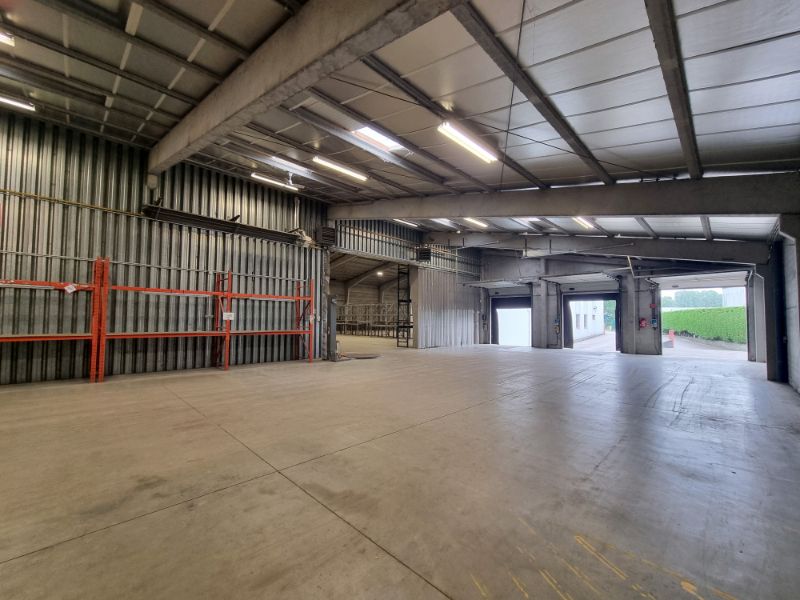 Bedrijfsgebouw te huur foto 3