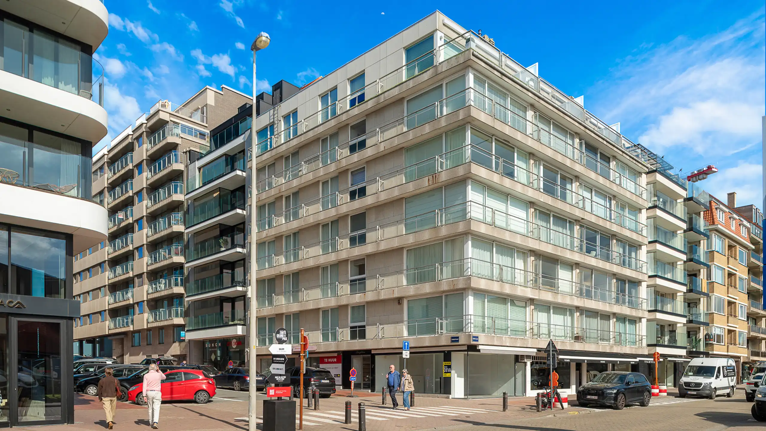 Ruim 1-slaapkamerappartement op toplocatie Kustlaan – Zoute foto 4