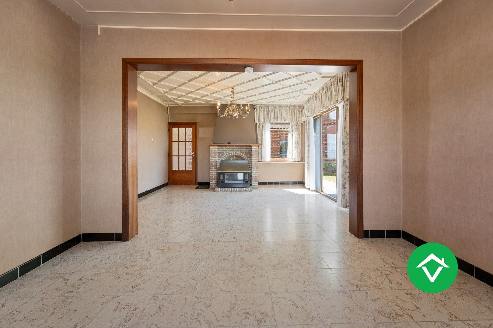 Woning met 3 slaapkamers en garage te Koekelare  foto 9