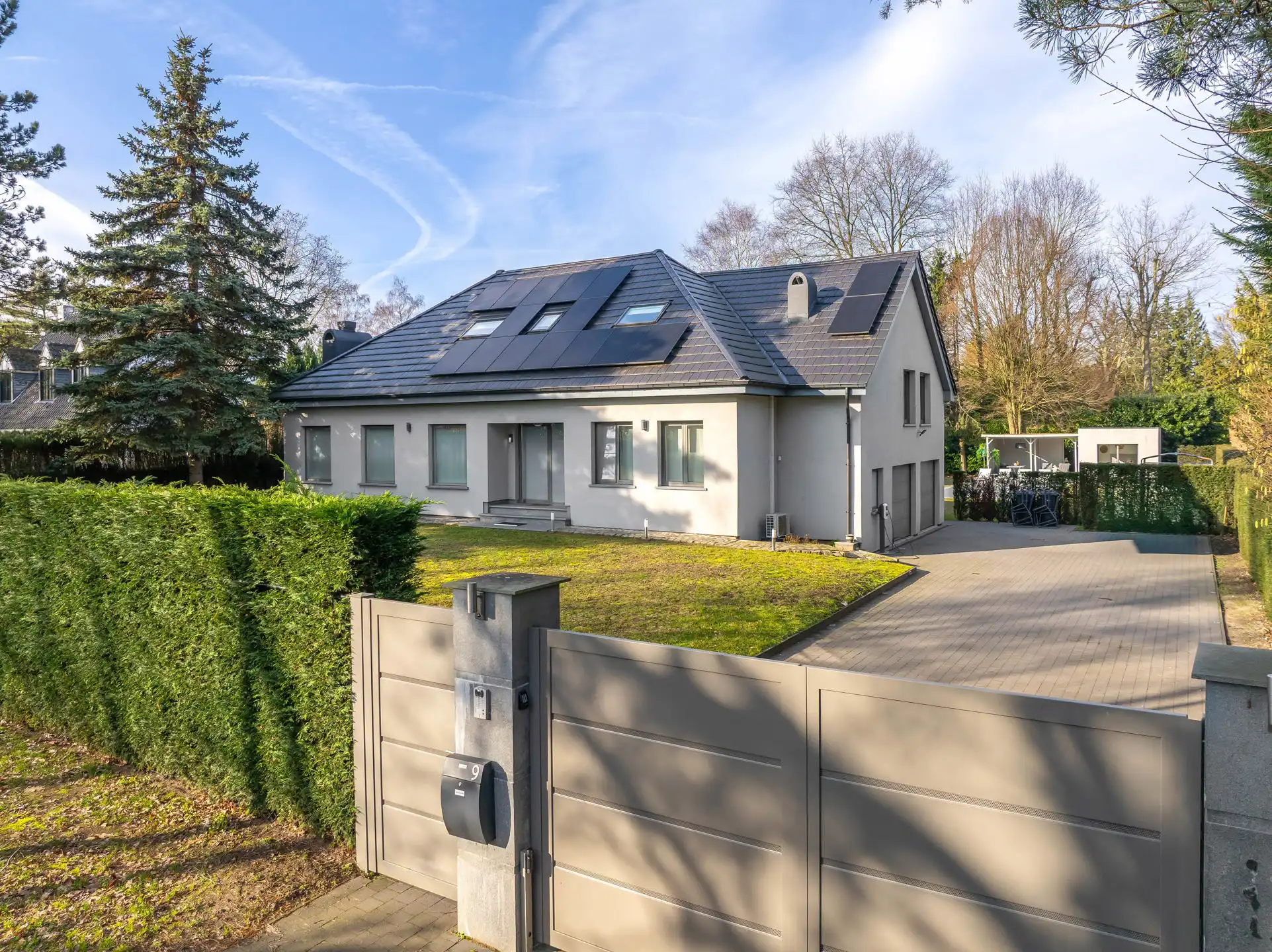 Schilde-Bergen: energiezuinige villa met zwembad   foto 3