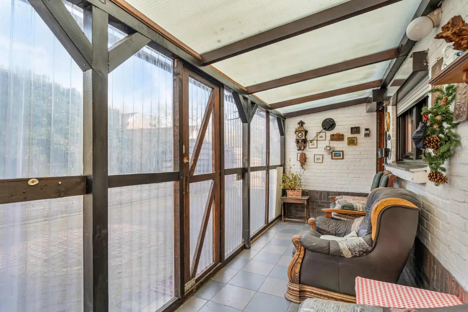 Halfvrijstaande gezinswoning met veel mogelijkheden op een perceel van 8are!  foto 28