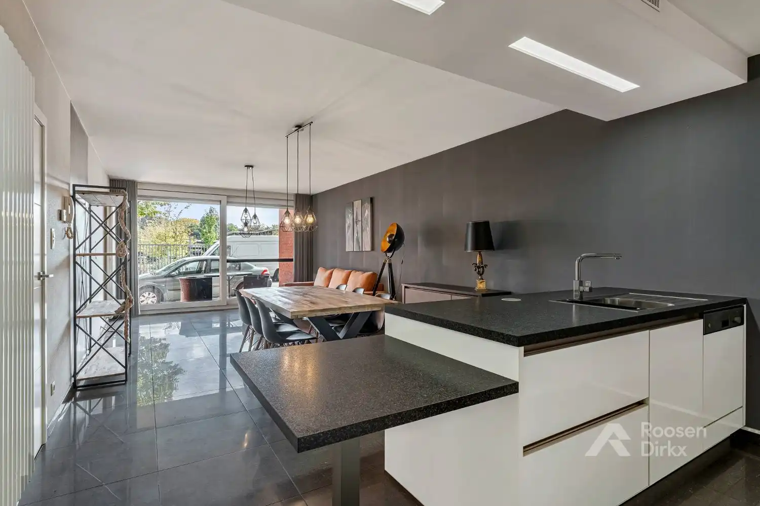 Verzorgd en comfortabel gelijkvloers appartement met 85m² bewoonbare oppervlakte en kelderberging en kelderstaanplaats foto 6