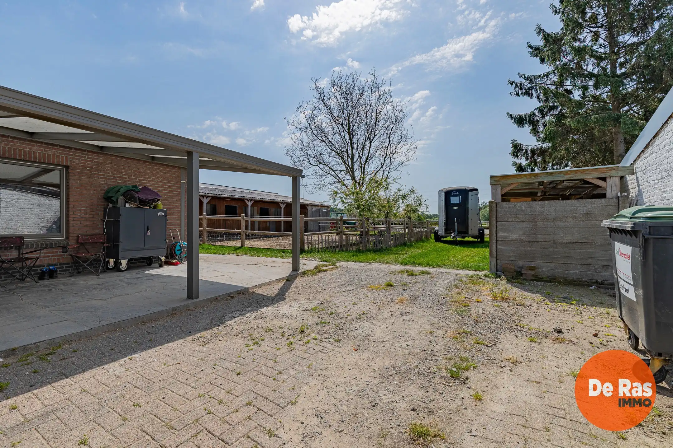 LEBBEKE - Charmante woning met paardenaccommodatie. foto 20
