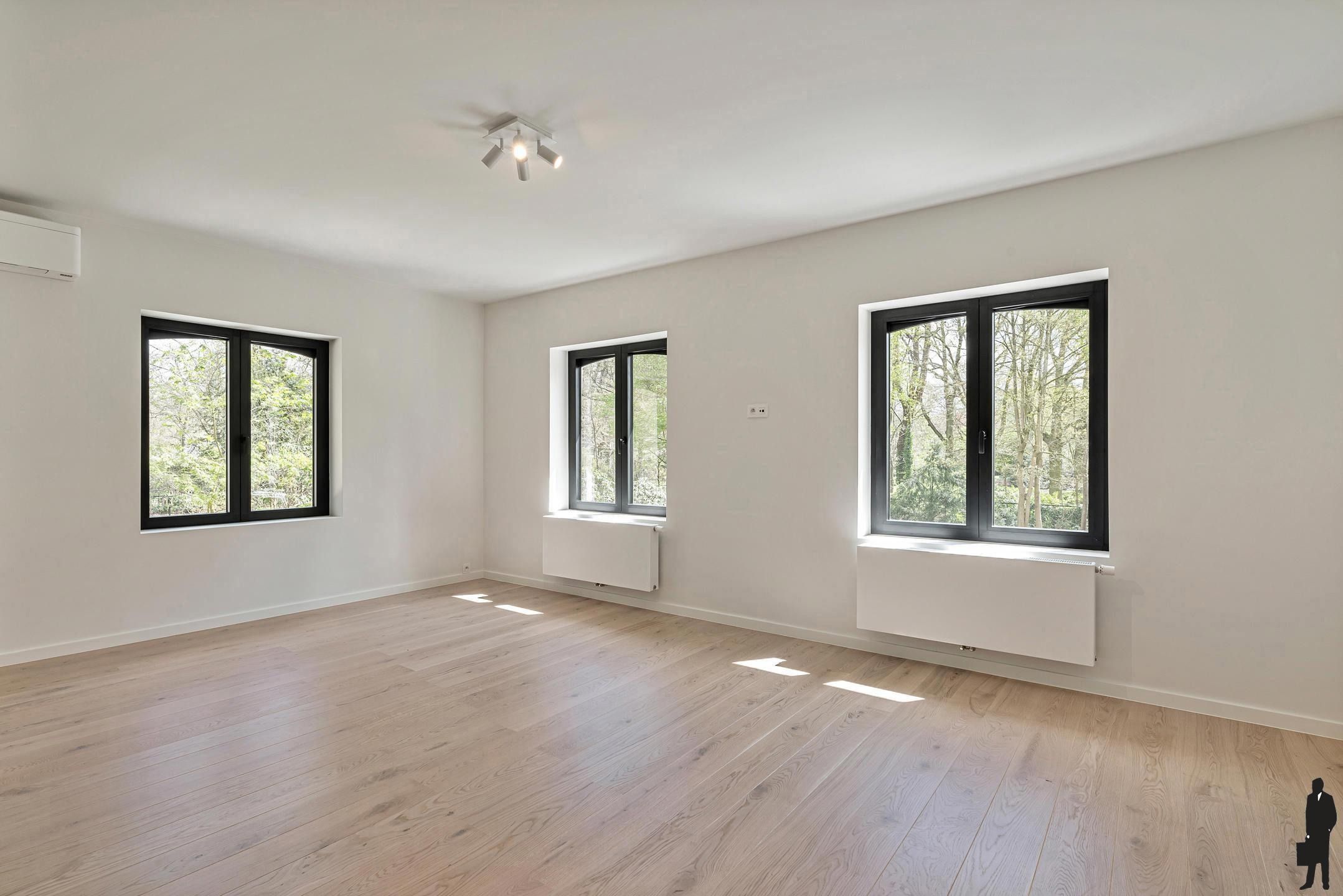 Gerenoveerde villa (ca. 3.628 m²) in een doodlopende straat! foto 21