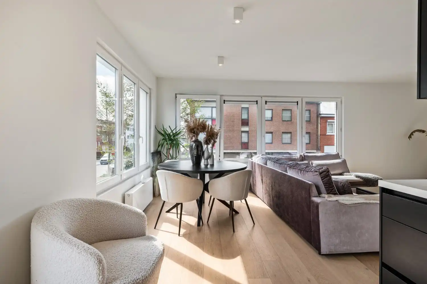 GERENOVEERD APPARTEMENT MET 2 SLAAPKAMERS! foto 5