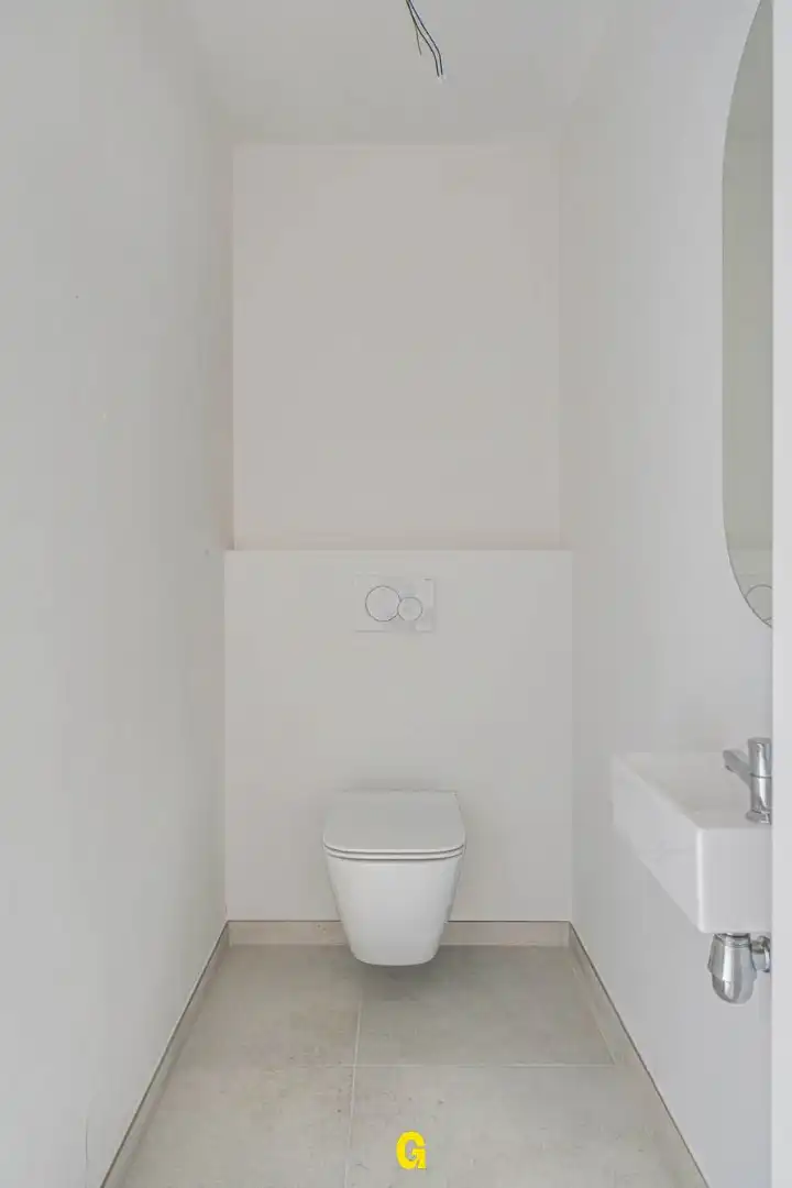 Knap nieuwbouwappartement op de hoogste verdieping in residentie Bella Vista, met twee terrassen en prachtige zichten, inclusief 2 standplaatsen, vlak bij het c foto 31