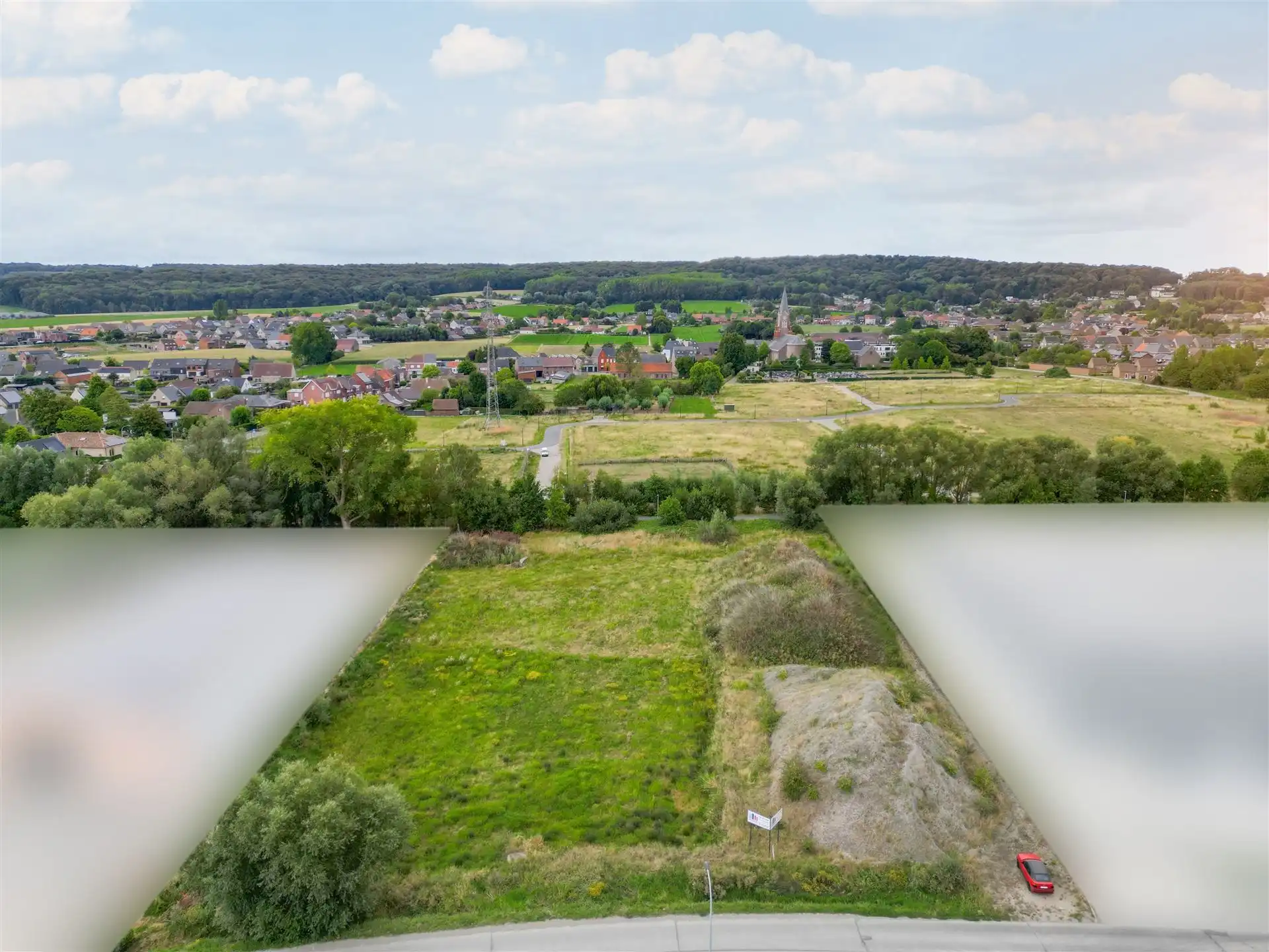 KMO-grond dichtbij de N8 foto 2