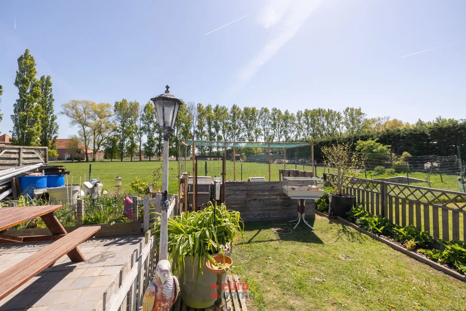 Ruime rijwoning met 4 slaapkamers in het pittoreske Ramskapelle foto 16