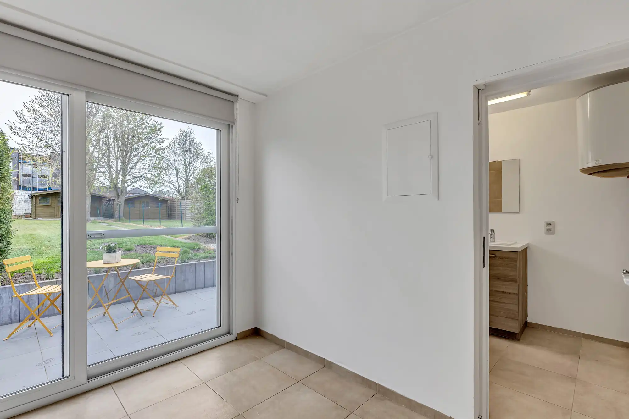 Instapklare woning met 2 slpks en tuin foto 9