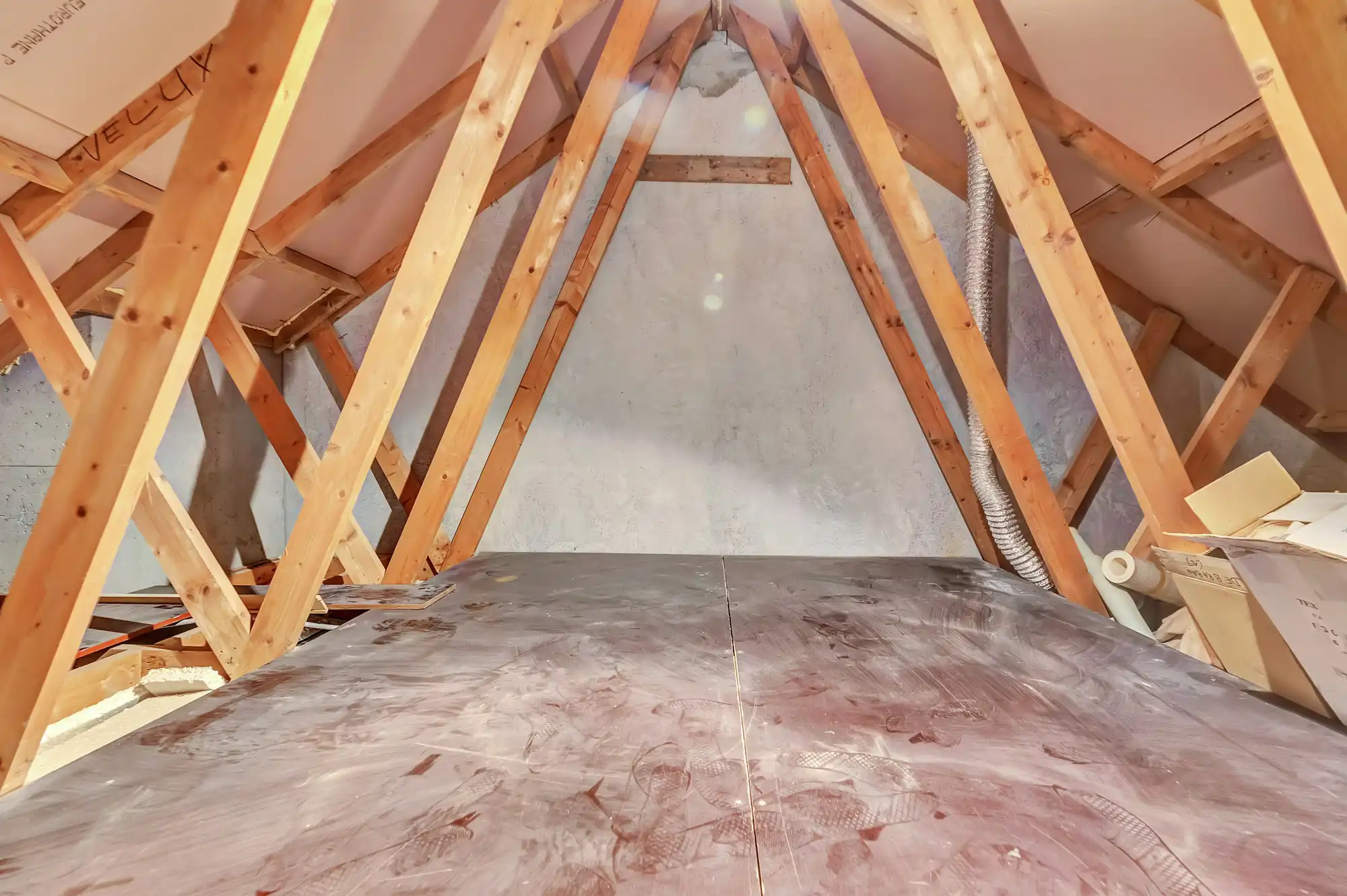 Instapklare HOB met tuin en garage foto 16