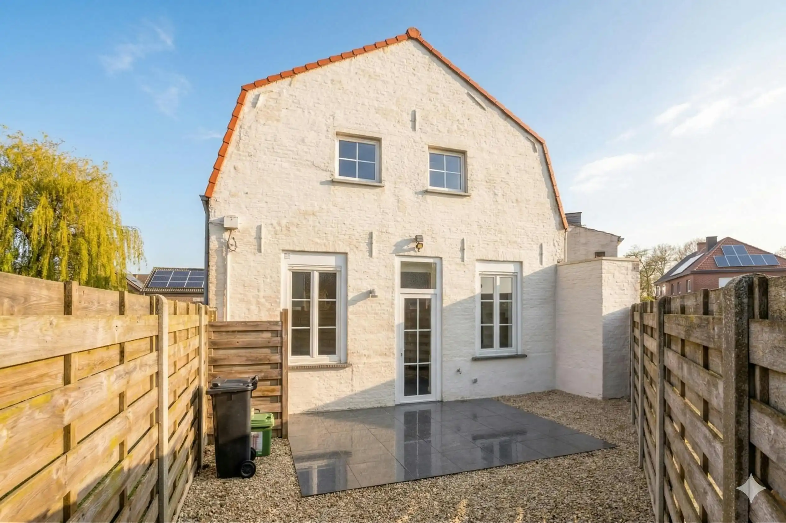 Charmante, instapklare stadswoning met zonnig terras foto 19