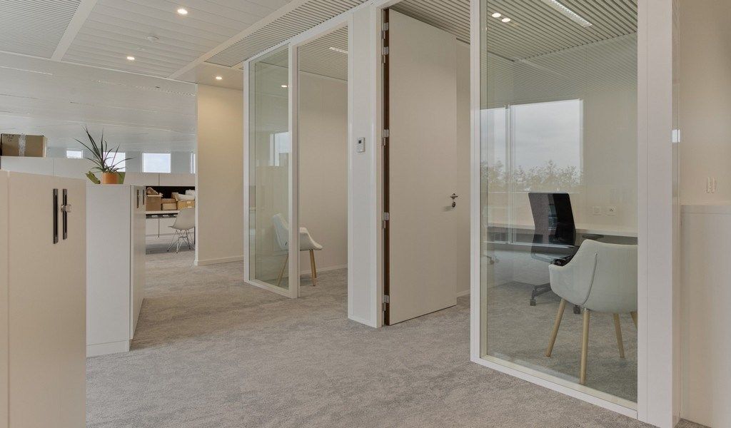 High-end gemeubelde kantoren te koop op The Loop in Gent foto 6