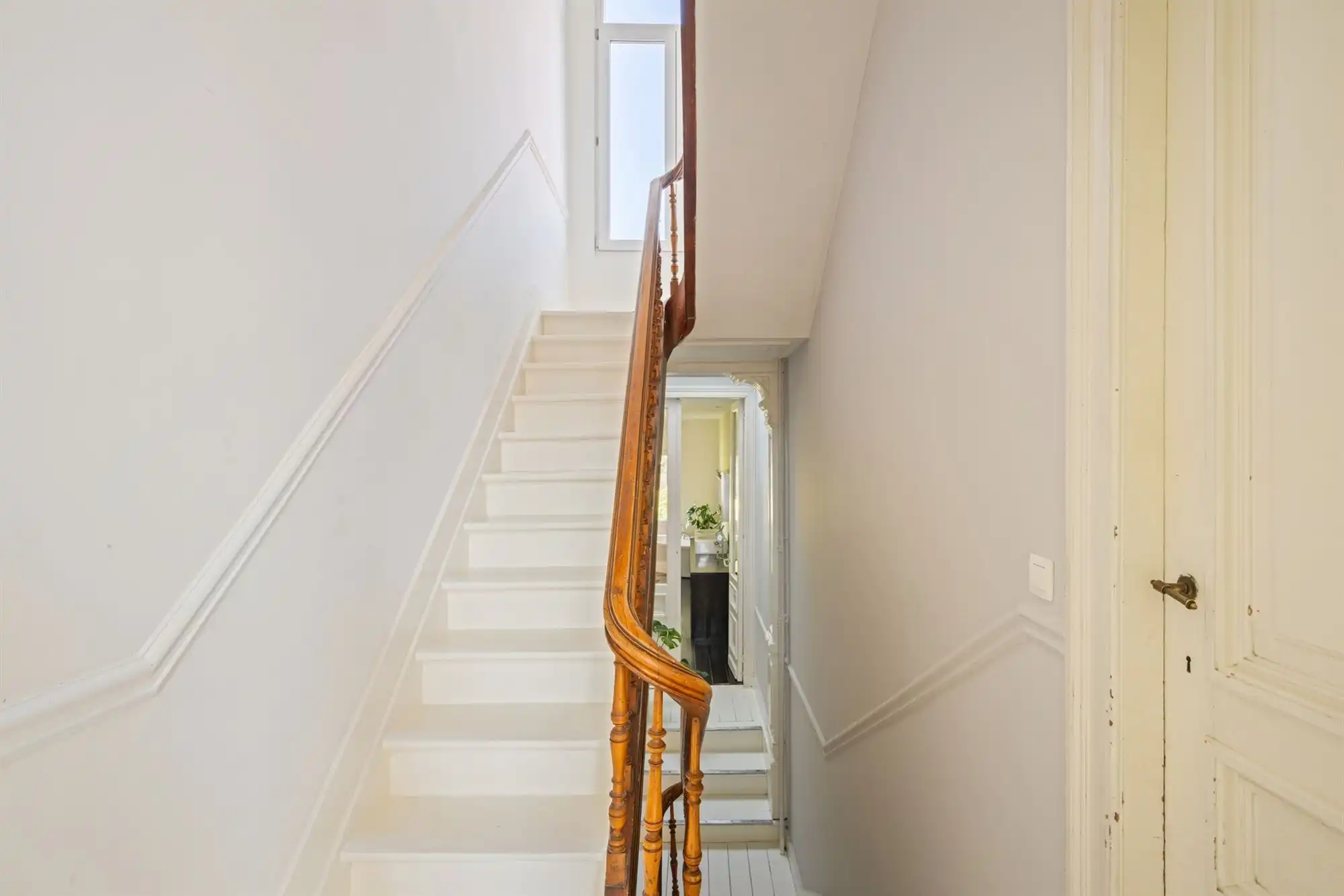 Statige neo-classicistische herenwoning met idyllische tuin foto 20