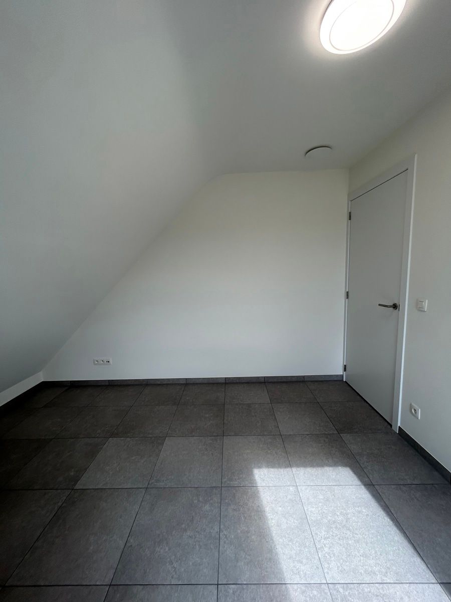 Appartement te huur foto 14