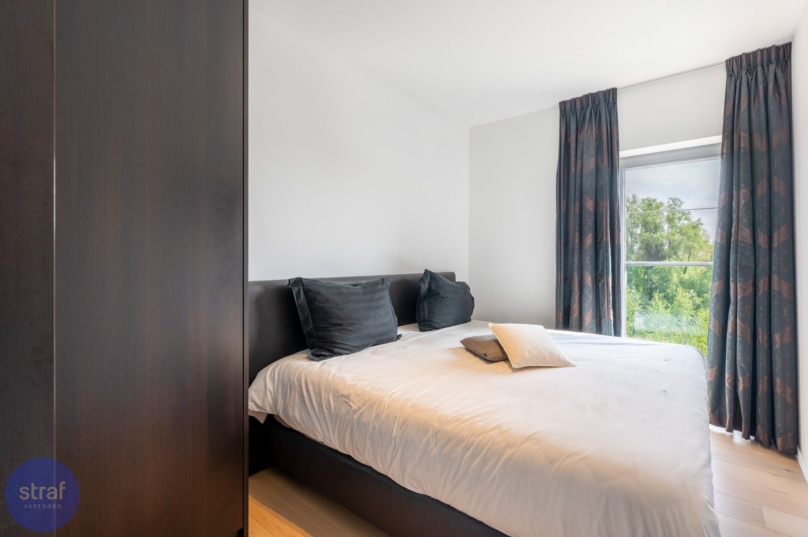 Luxueus appartement met 3 slp en 2 badkames met terras en zicht op het Galgenweel foto 11