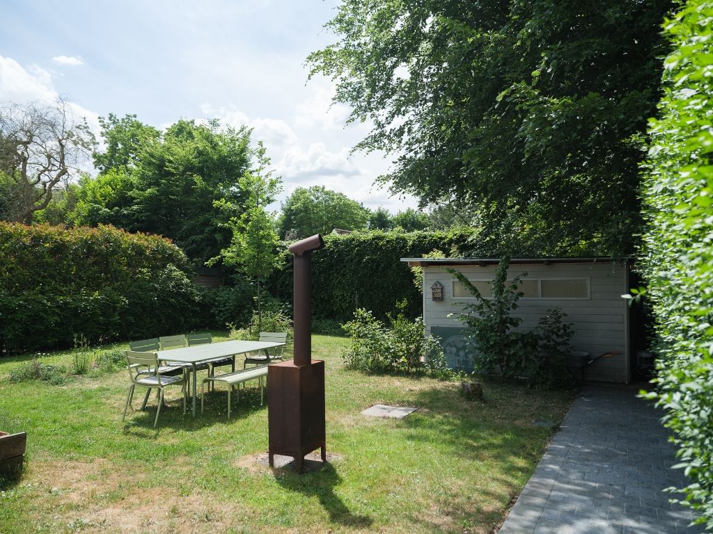 Ruime en energiezuinige woning (A-score) met de mogelijkheid tot combinatie woon/werk op een zeer gegeerde locatie te Sint-Martens-Latem. foto 17