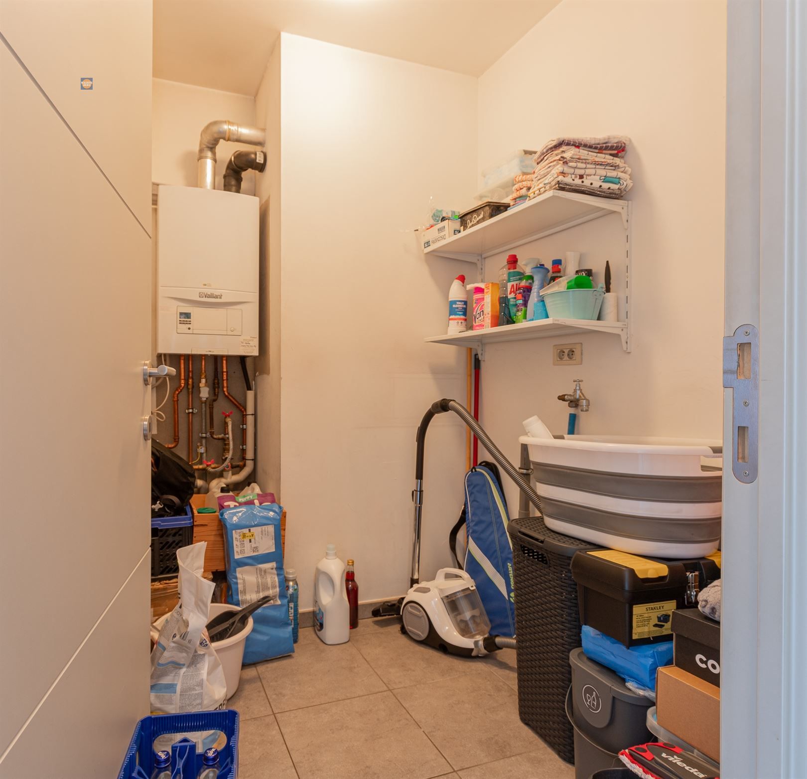 Comfortabel instapklaar appartement met terras en garagebox foto 14