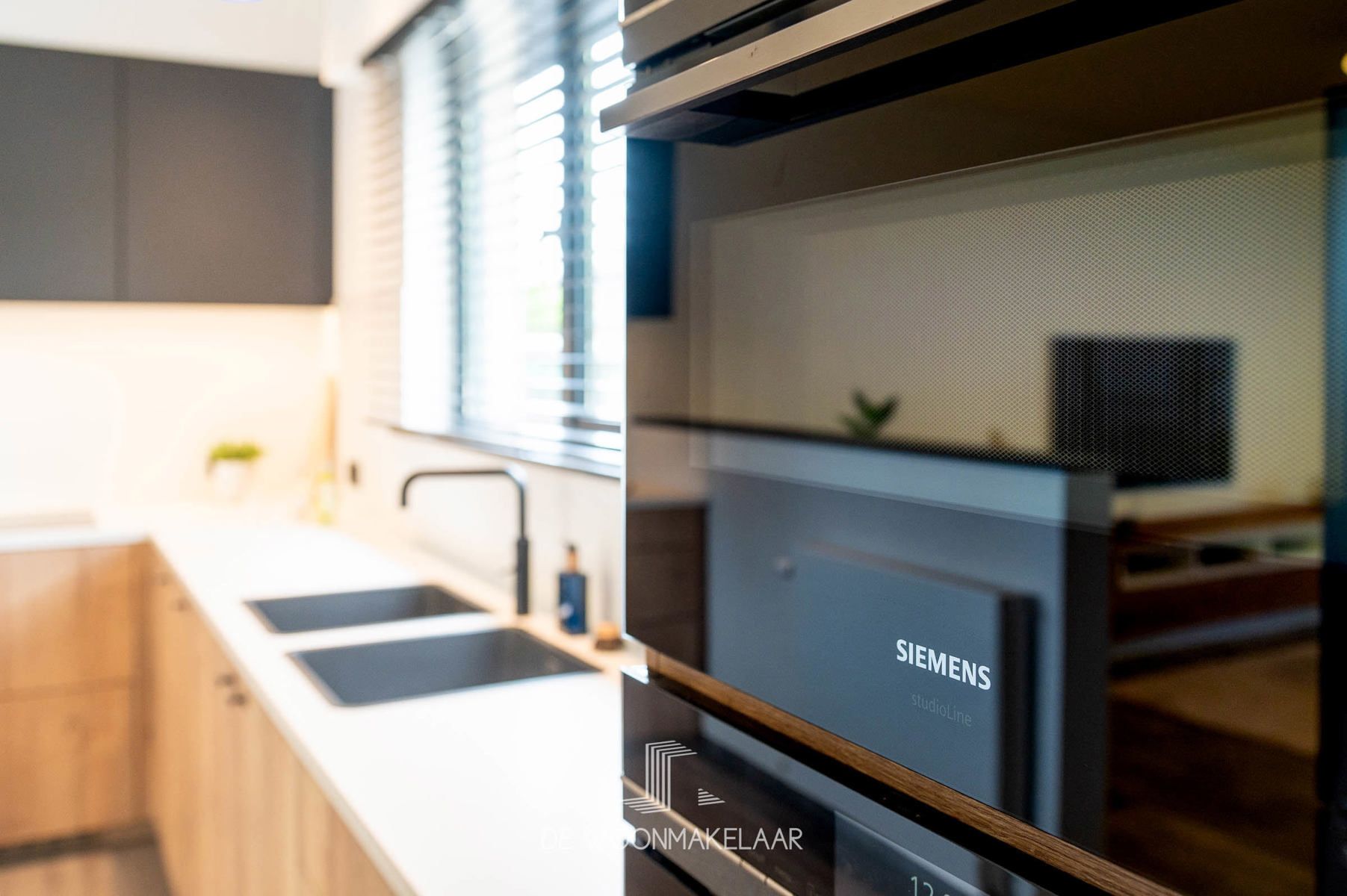 Luxeuze en ruime HOB met 4 slaapkamer en tuin met zwemspa foto 10