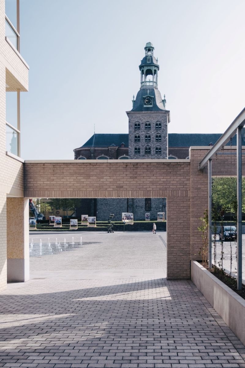 Ondergrondse parkeerplaats(en) te huur onder het Marktplein in Harelbeke foto 7