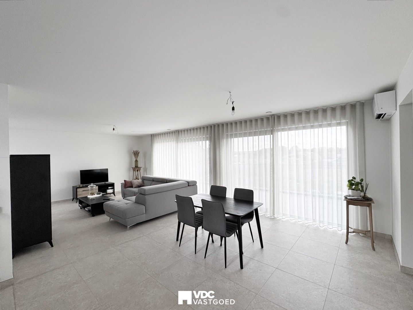 Appartement te huur foto 3
